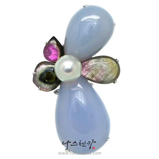 [나스첸카] 어쩜 이렇게 예뻐 [실버 수공예 칼세도니아 남양진주 토르마린 브로치]