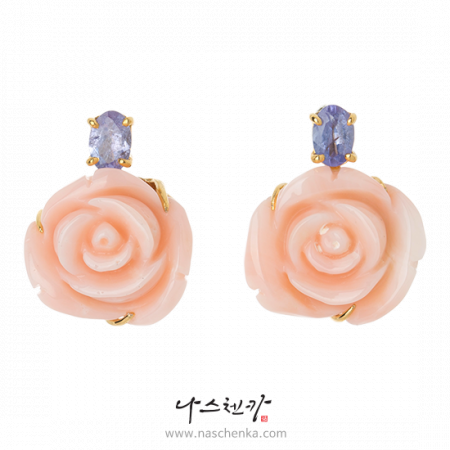 [나스첸카] 푸른별 아래 _ 산호귀걸이 탄자나이트귀걸이