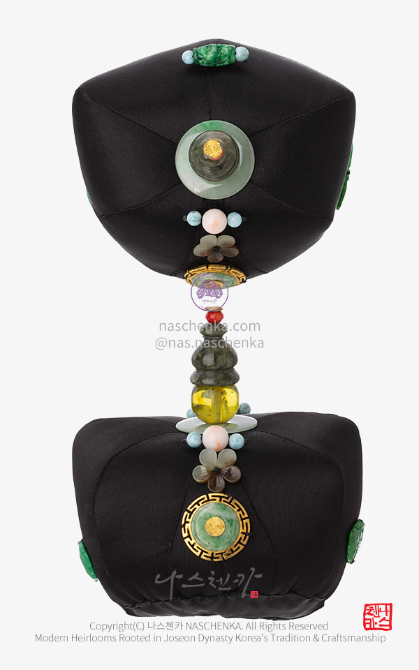 [나스첸카] 대한제국의 오얏꽃을 깨우다 — 비취 격자문 전통 족두리