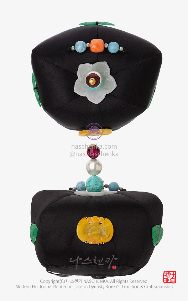 한복 머리장식 [나스첸카 족두리] 복이 머무는 구조  _천연 호박 박쥐와 고가의 산호로 완성한 나스첸카 중형 솜족두리