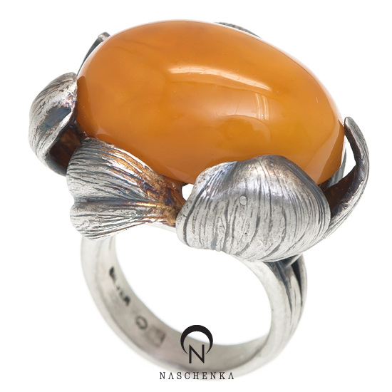 Flower amber silver ring