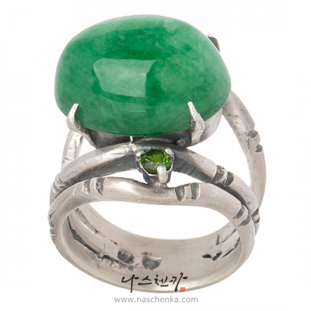 Jade ring