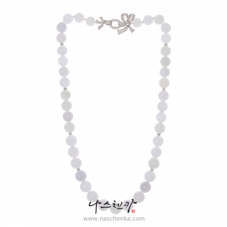 Lavender jade necklace