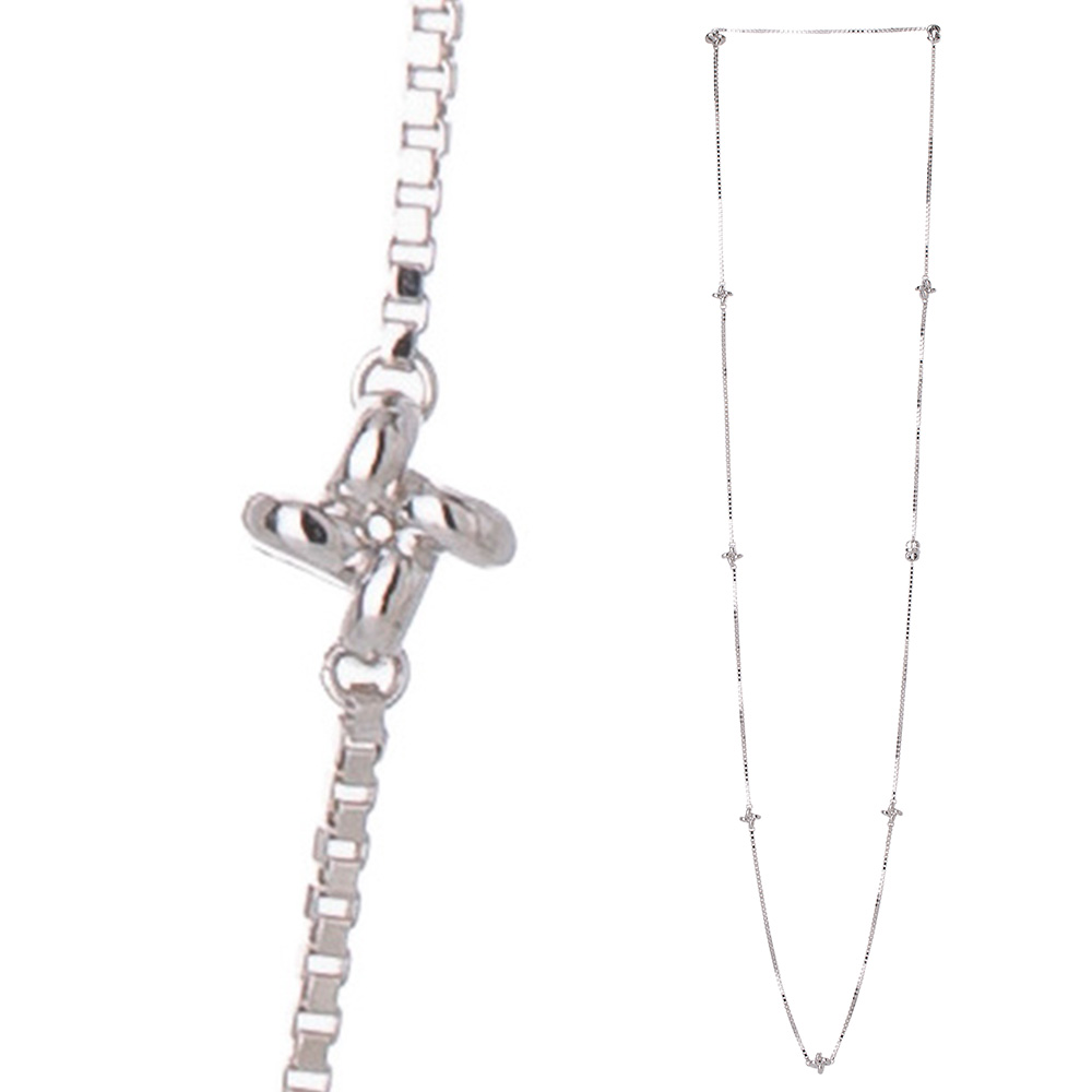 Silver necklace