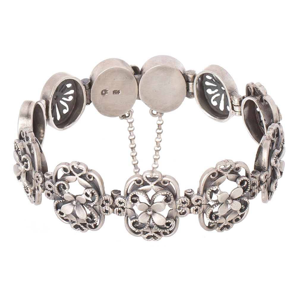 Flower silver bracelet