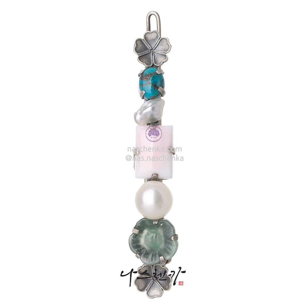 Gemstone hairpin
