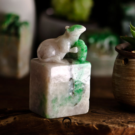 Jade heritage ornament