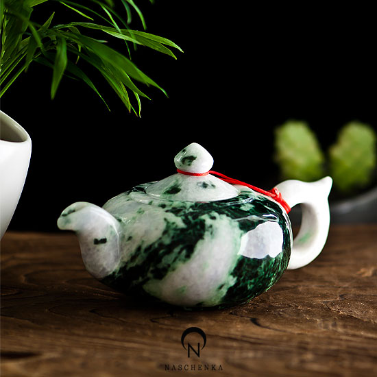 Jade heritage ornament