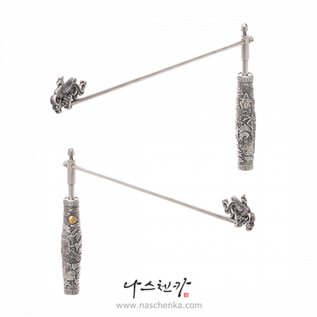 Ten longevity symbols heritage ornament