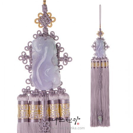 Lavender jade norigae pendant