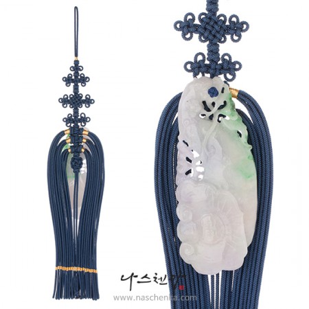 Jade norigae pendant No. 2