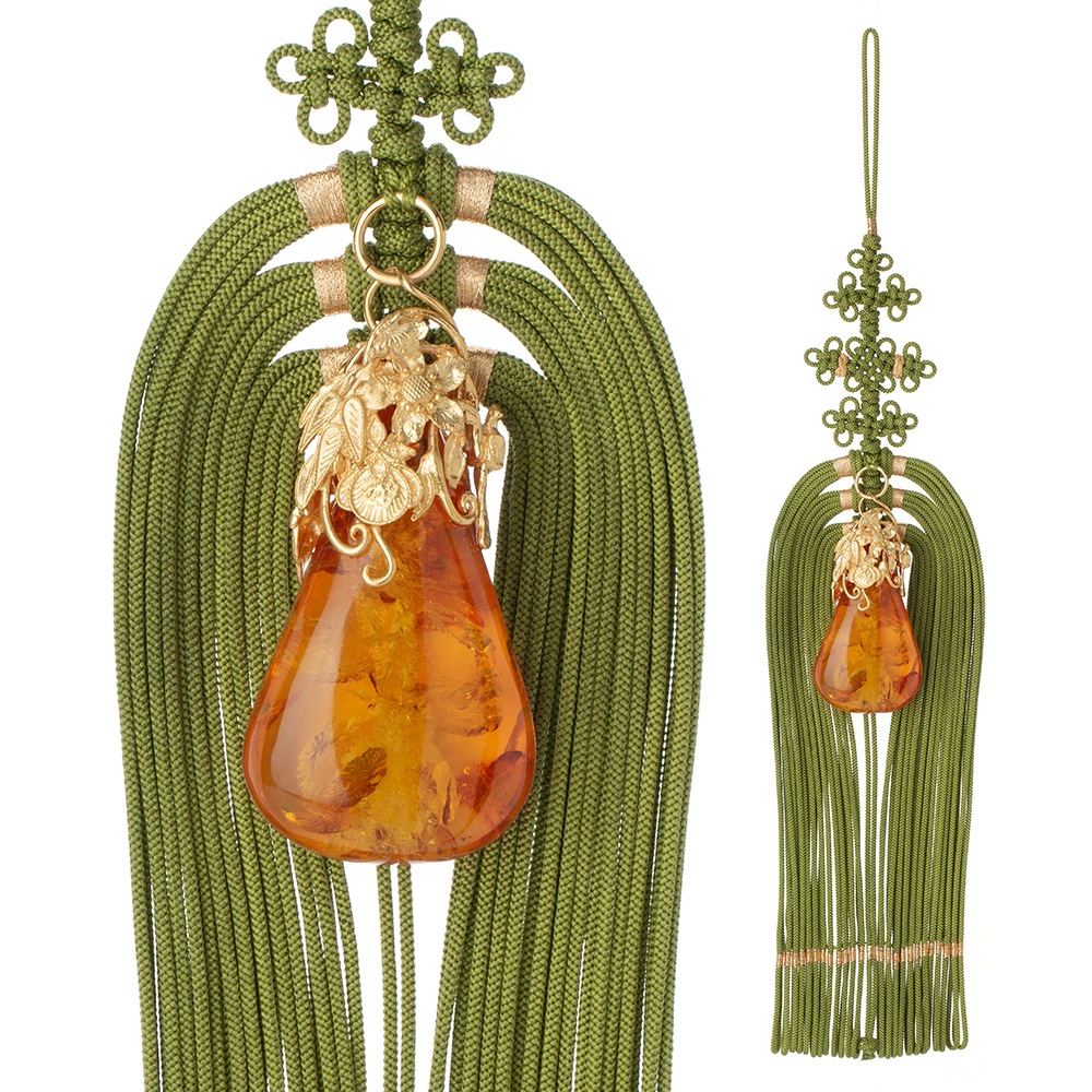 Amber gemstone norigae pendant