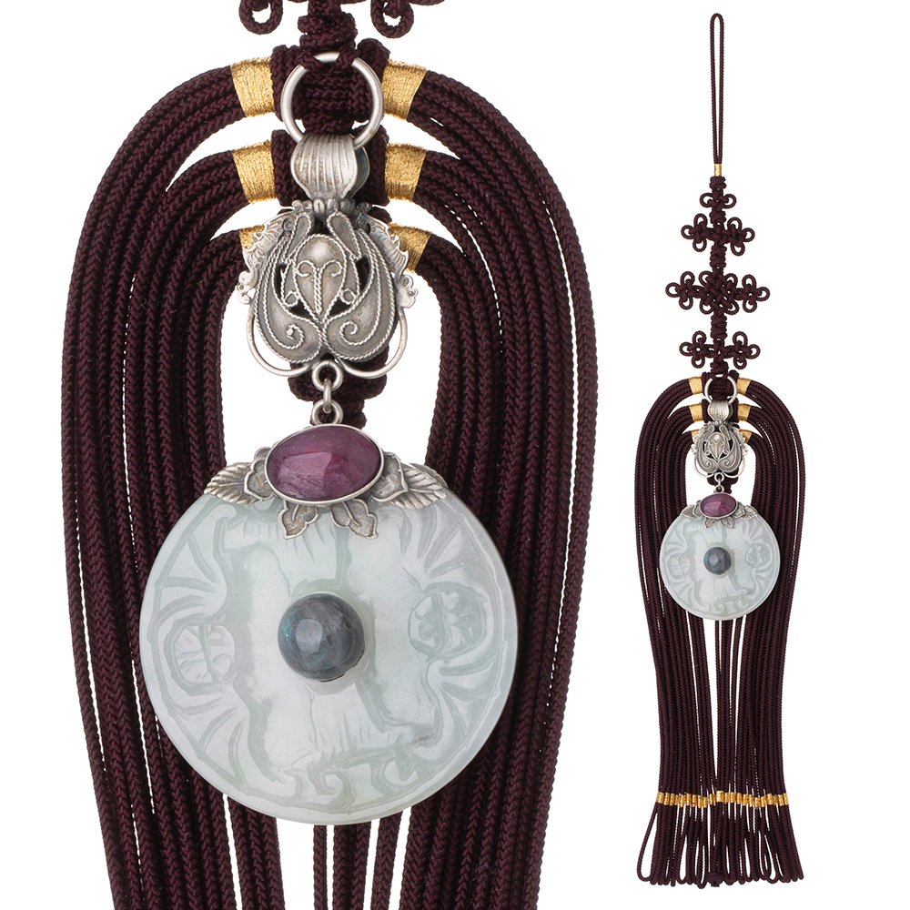 Jade norigae pendant