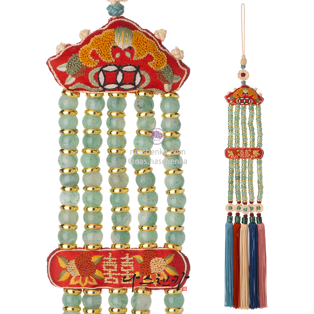 Flower jade gemstone norigae pendant