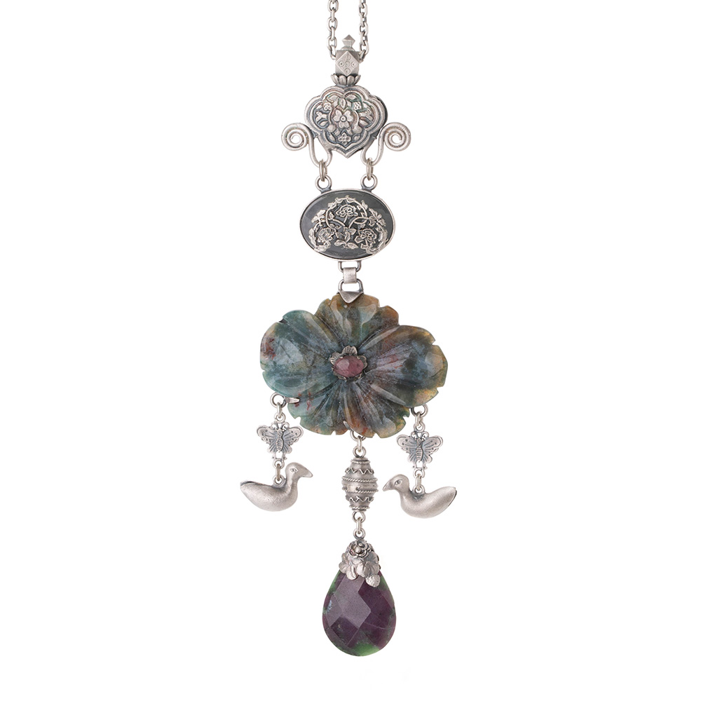 Norigae pendant