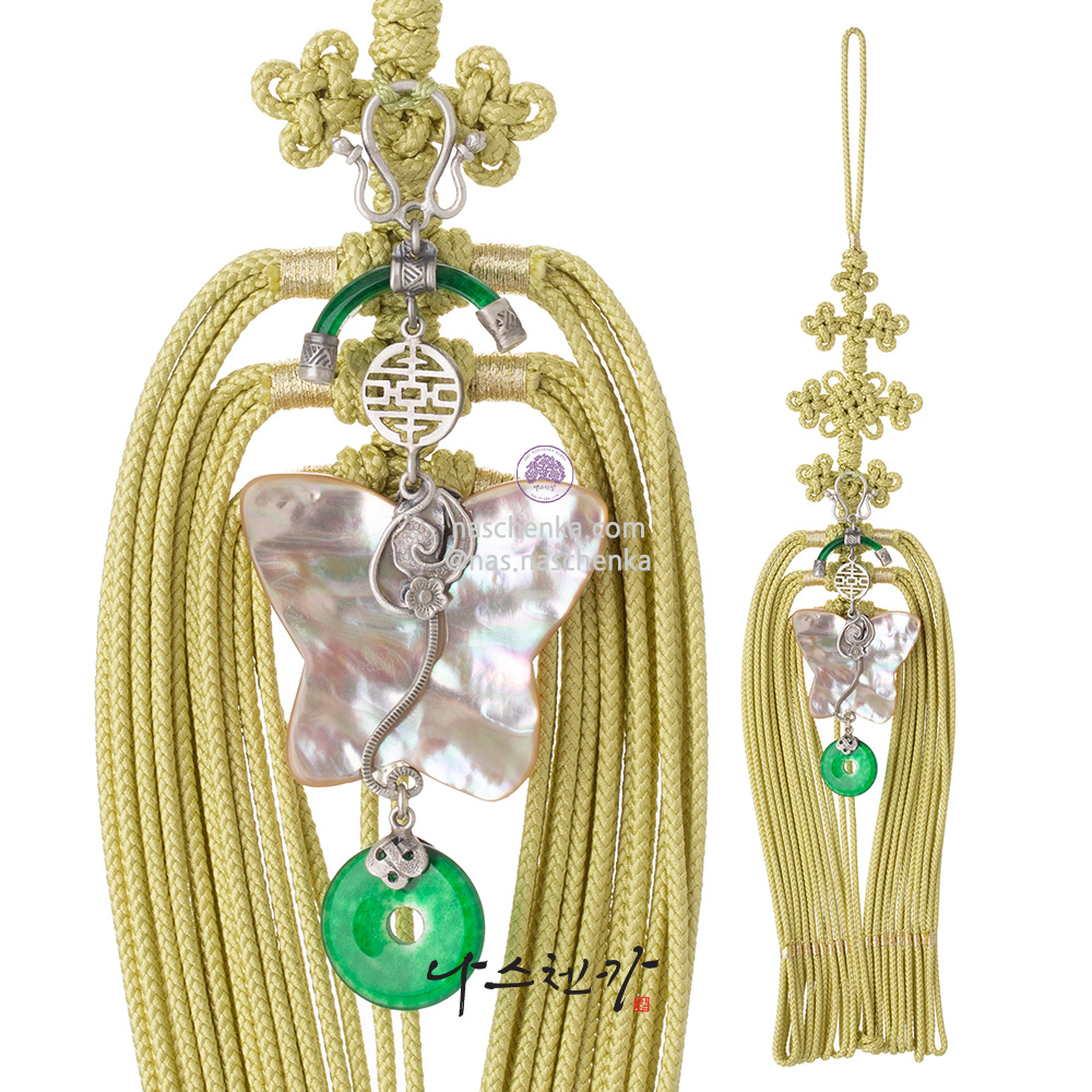 Norigae pendant No. 3