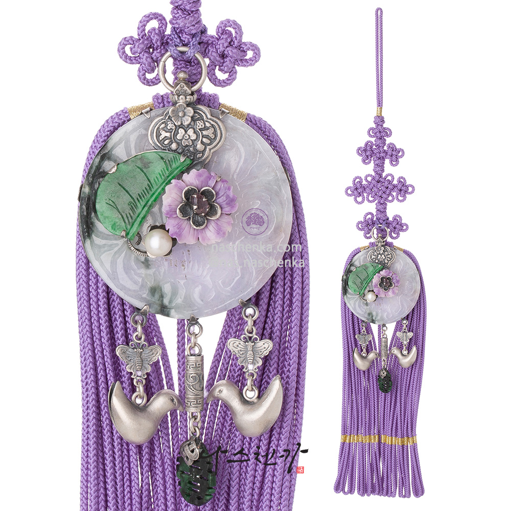 Jade silver norigae pendant