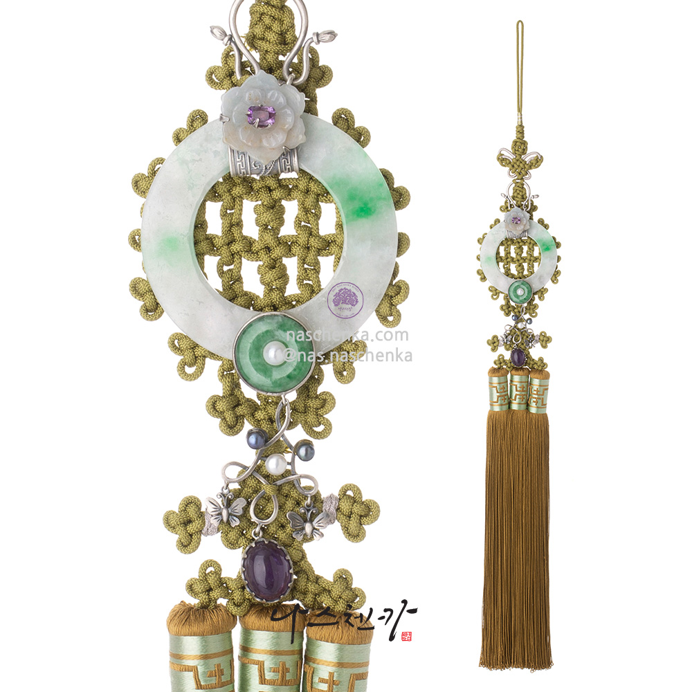 Jade pearl norigae pendant