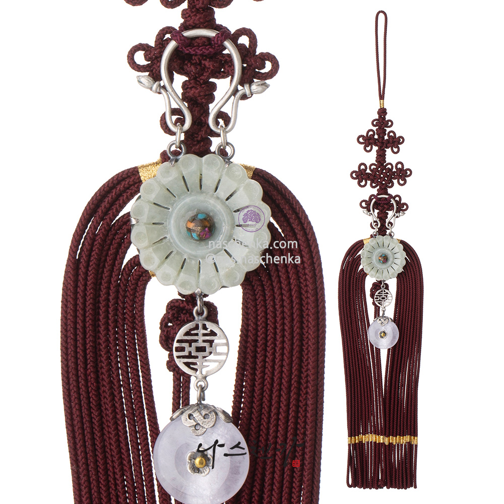 Flower white jade norigae pendant