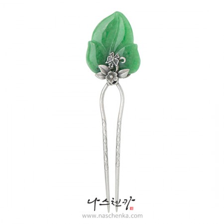 Jade binyeo hairpin