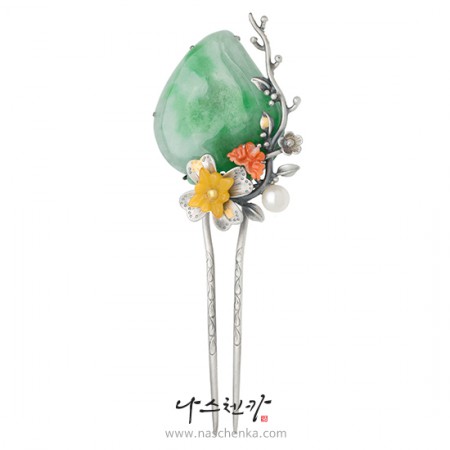 Jade silver binyeo hairpin