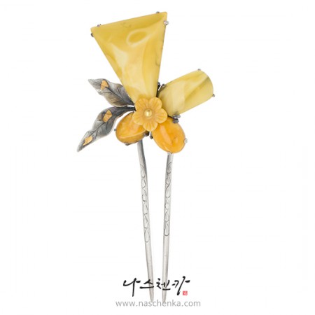 Amber binyeo hairpin