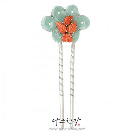 Jade coral binyeo hairpin