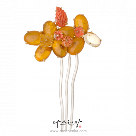 Amber binyeo hairpin