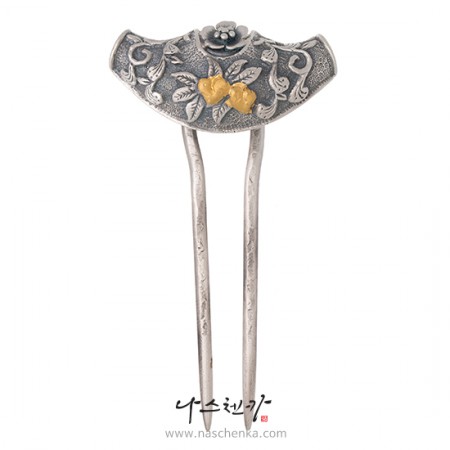 Silver dwikkoji hair ornament