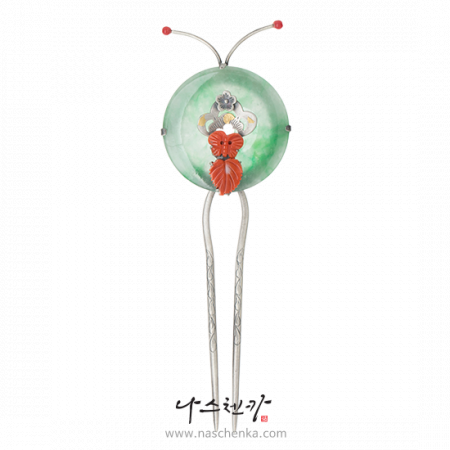 Jade silver binyeo hairpin (Jade Binyeo)