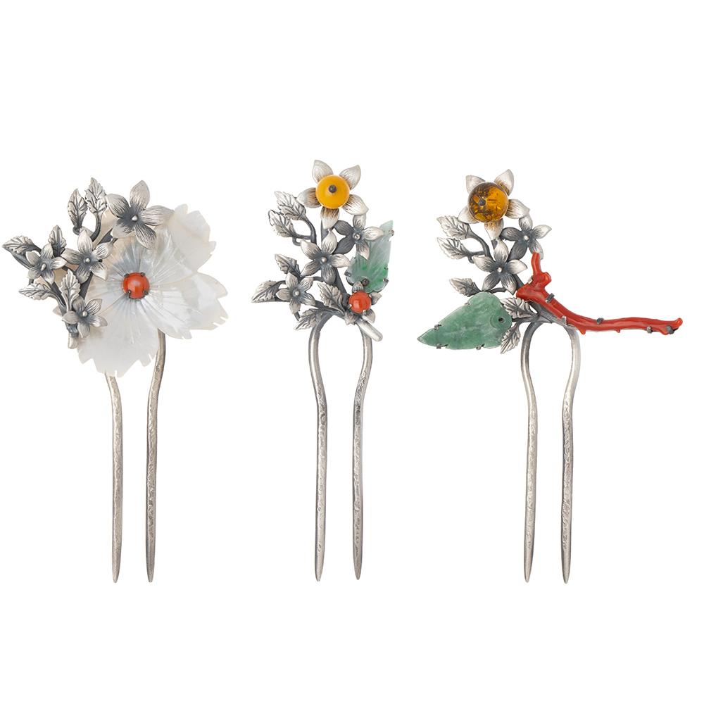 Silver dwikkoji hair ornament