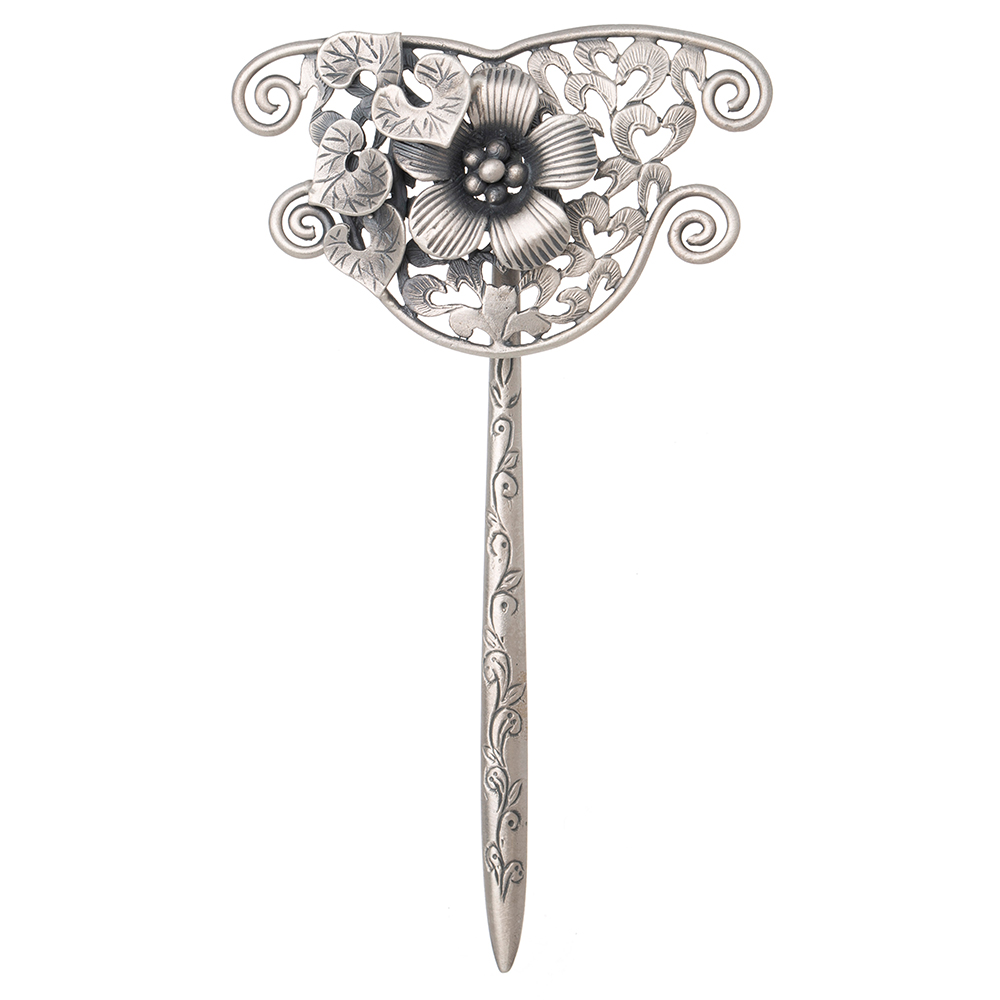 Flower silver dwikkoji hair ornament