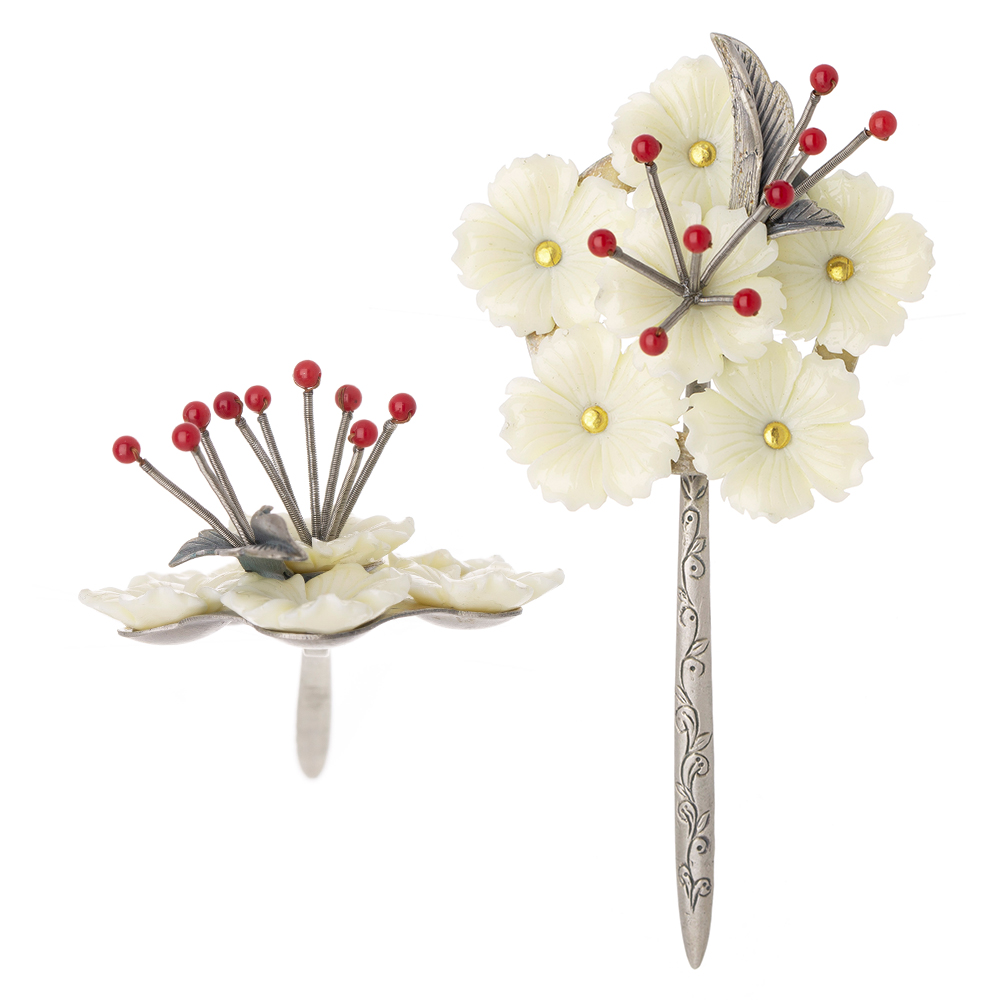Silver dwikkoji hair ornament