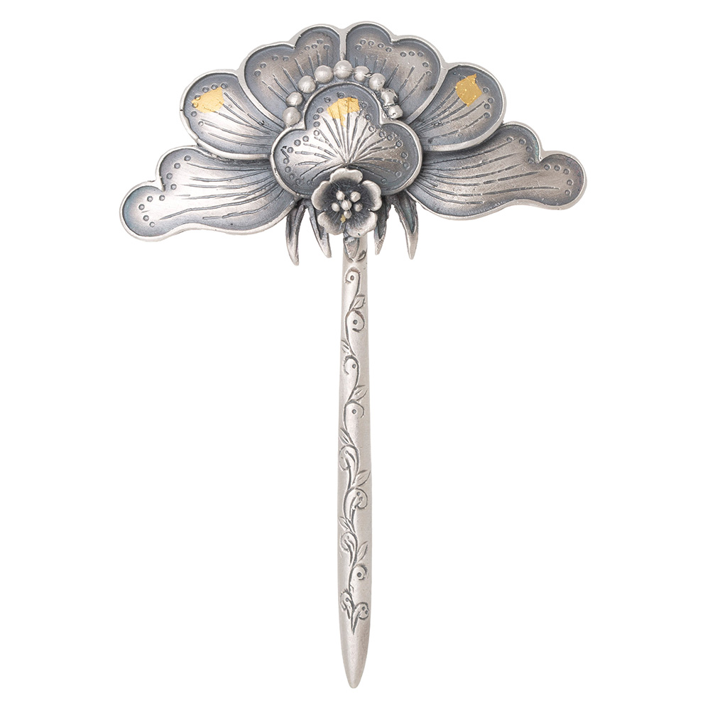 Silver dwikkoji hair ornament