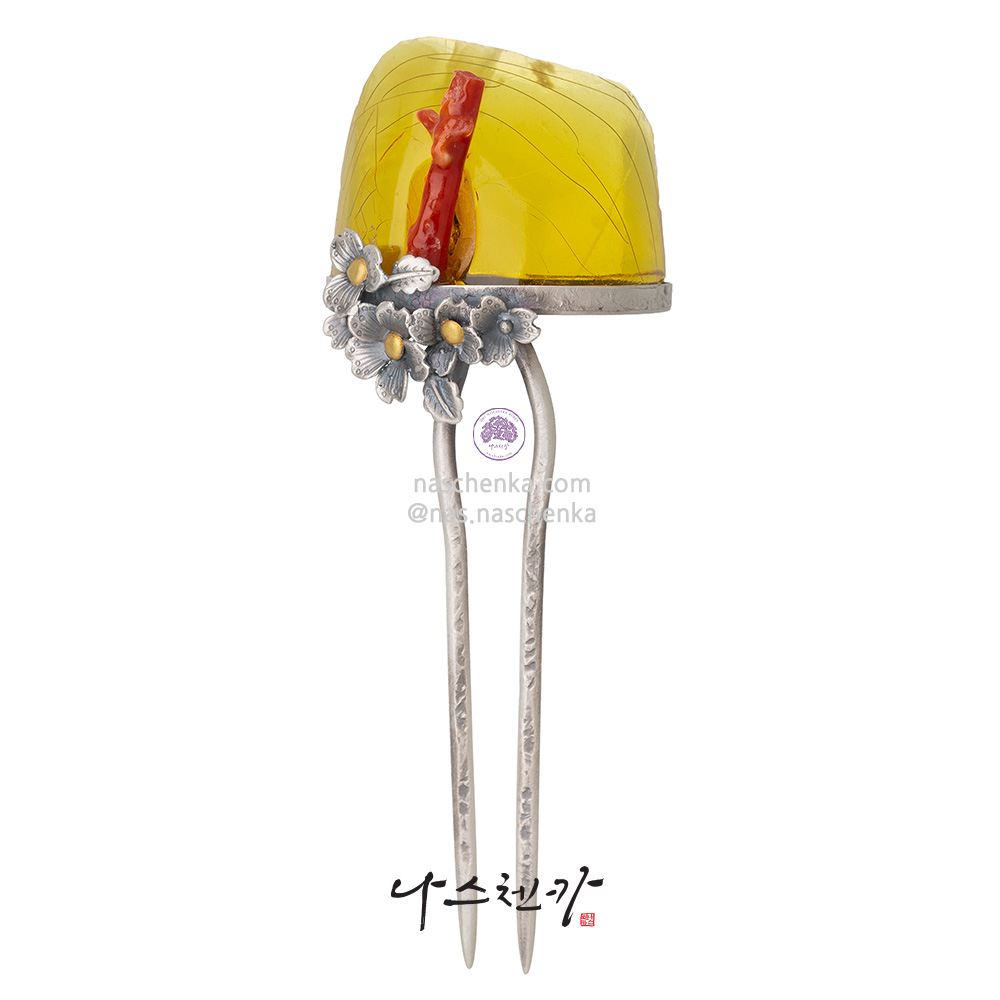 Amber coral dwikkoji hair ornament