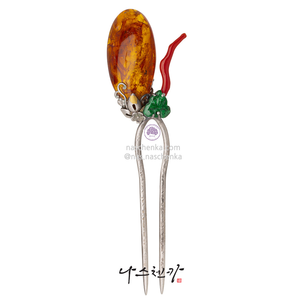 Amber coral dwikkoji hair ornament