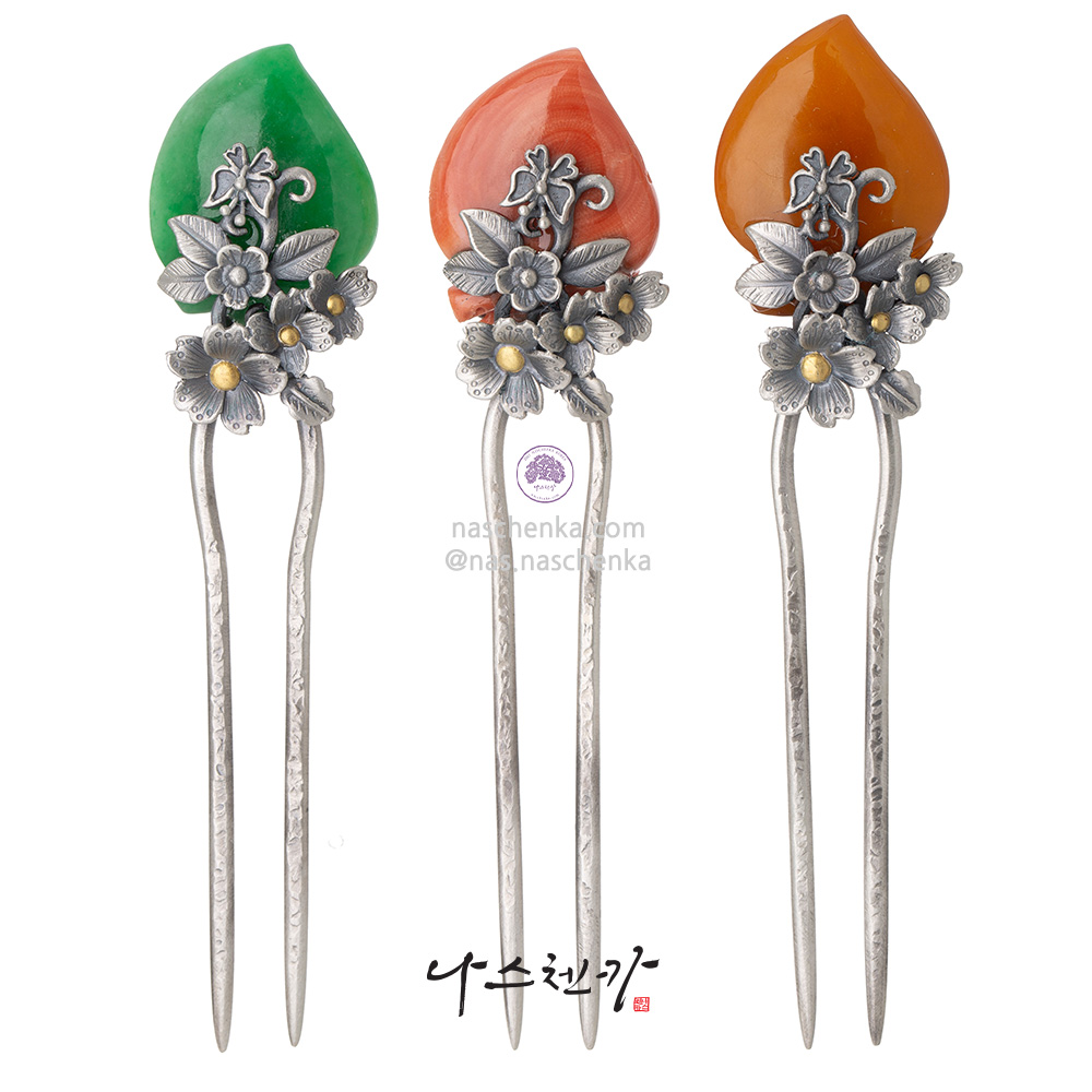 Samjak triple amber jade dwikkoji hair ornament