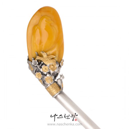Amber binyeo hairpin