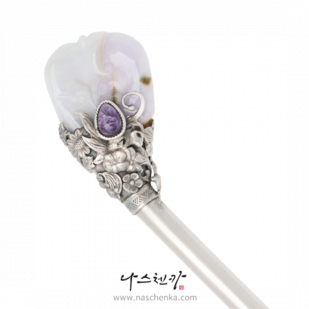 Lavender jade binyeo hairpin