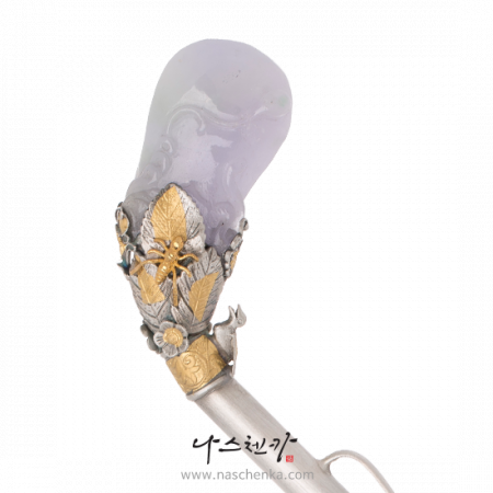 Lavender jade binyeo hairpin