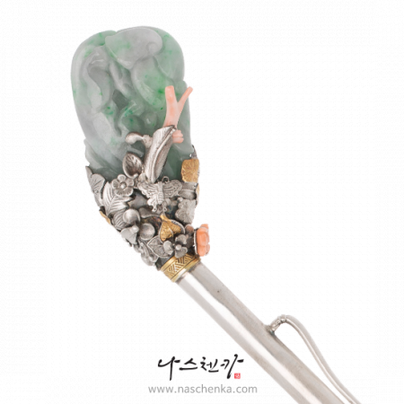 Jade silver binyeo hairpin (Jade Binyeo)