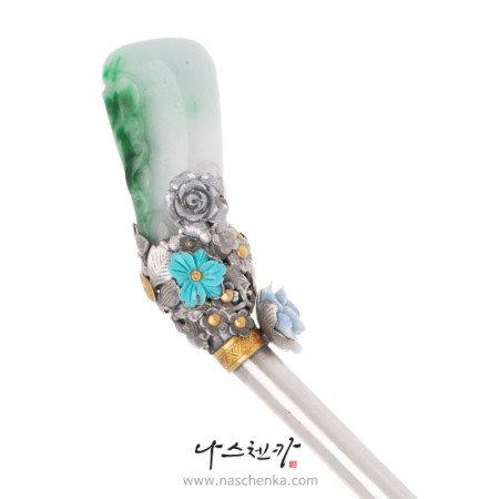 Jade silver binyeo hairpin (Jade Binyeo)