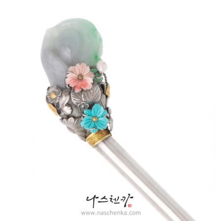 Jade silver binyeo hairpin (Jade Binyeo)