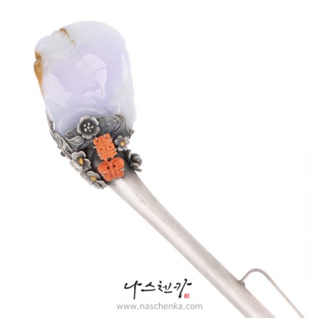 Lavender jade binyeo hairpin