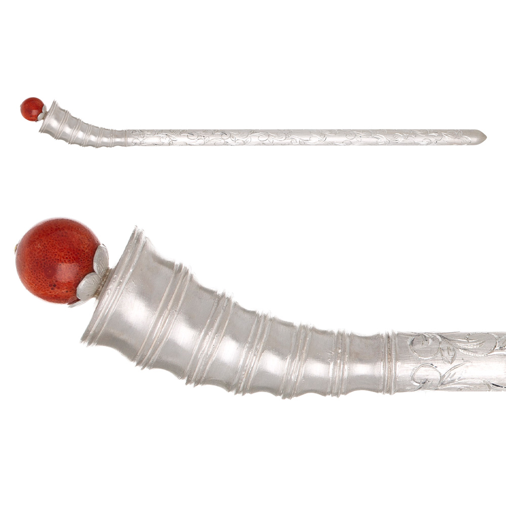 Bamboo-form silver binyeo hairpin (Bamboo-Form Binyeo)