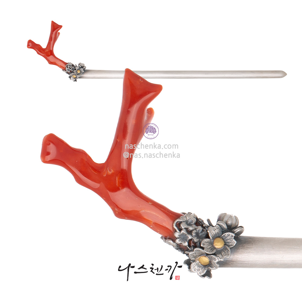 Coral binyeo hairpin